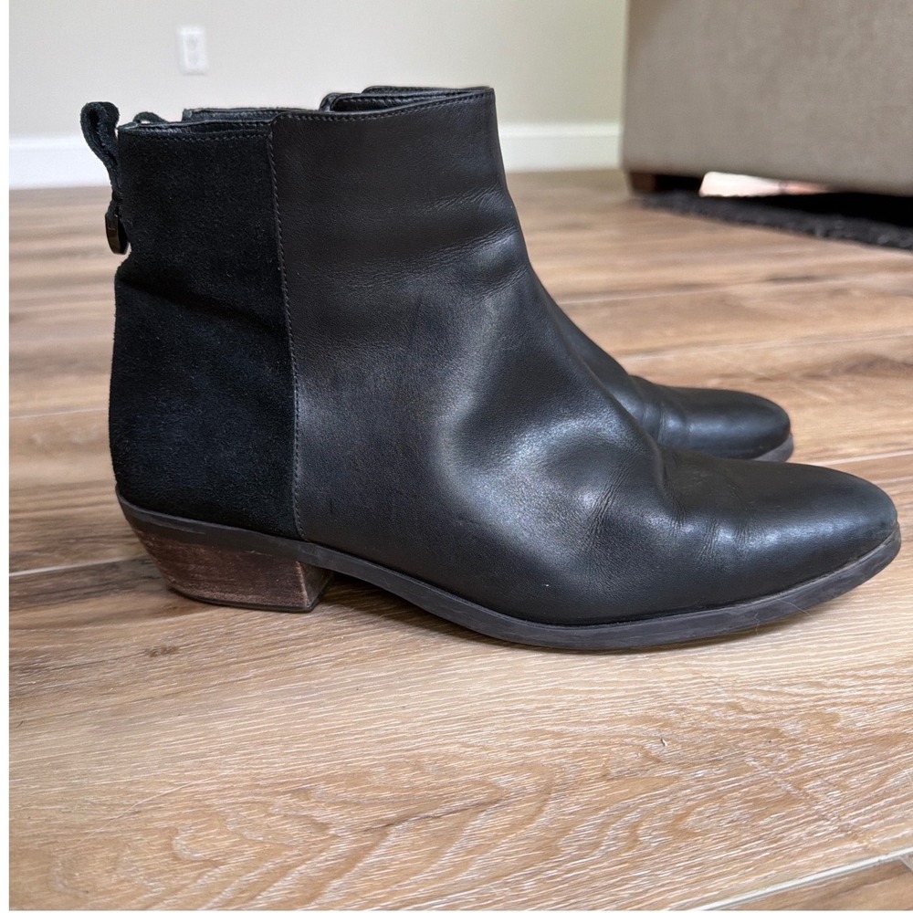 Coach Carmen Black Leather Suede Mixed Media Ankle Boots Sz10 EU40⁠ Quiet Luxury